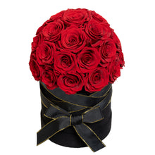 Load image into Gallery viewer, Rose Bucket 28 Stems
