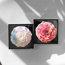 Load image into Gallery viewer, Small Heart Shaped Rose in Mirror Backing Box

